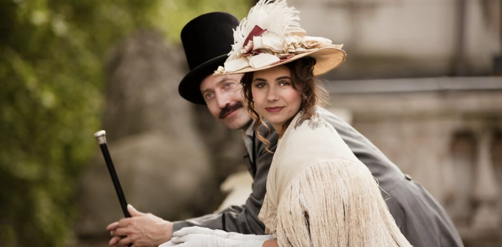 The Daisy Flower in the Victorian Era