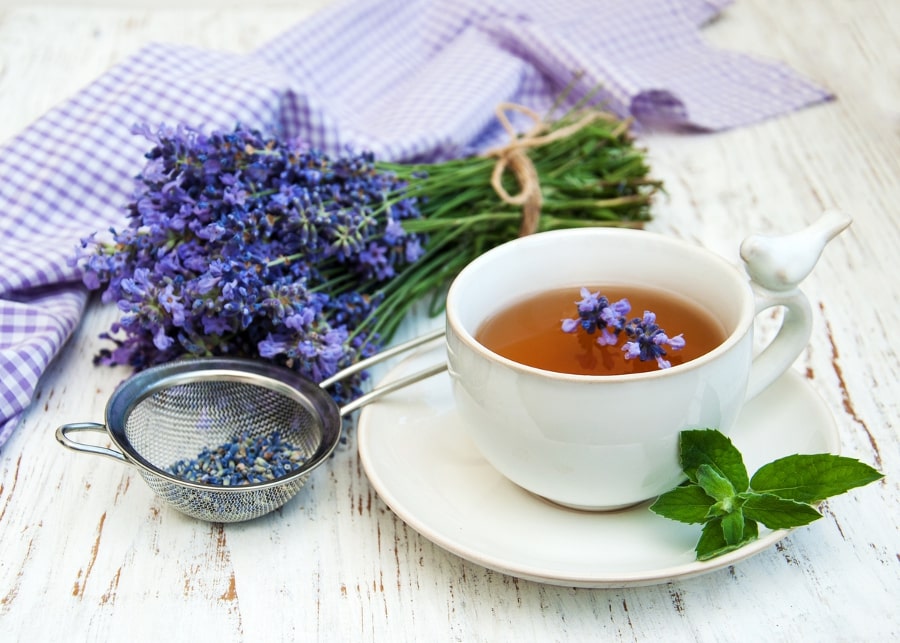 Can lavender flowers be used for medicinal purposes